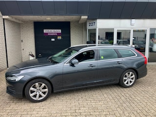 Volvo V90 2.0 D4 Momentum / MOTOR DEFECT / DISTRIBUTIE BROKEN /