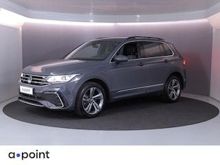 Volkswagen Tiguan 1.4 TSI eHybrid R-Line Business 245 pk Automaat (DSG) | Navigatie | Parkeersensoren (Park assist) | Achteruitrijcamera | Autom. airco (3 zones) | Adaptieve cruise control | R-Line |