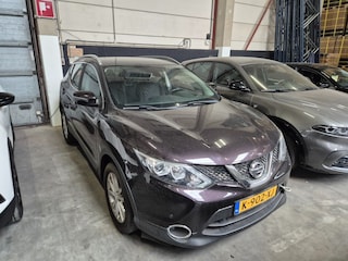 Nissan Qashqai 1.2 DIG-T 115PK AUTOMAAT DEFECT!! EXPORT/HANDEL PANO-DAK NAVI CAMERA