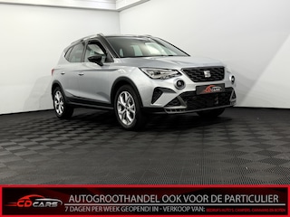 Seat Arona 1.5 EcoTSI Style Business Connect Camera, Navi, Virtual desk, Keyless start, Cruise control adaptief, Lichtmetalen velgen, Half leder alcantara, Apple carplay