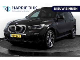 BMW X5 xDrive45e High Executive | S/K-Panodak | Dig. Cockpit | Adapt. Cruise | Stoel-+ Achterbankverw. | PDC | 360 Camera | NAV + App. Connect | ECC | Elek. Klep | Elek. Trekhaak | LM 20" |
