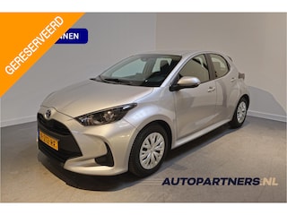 Toyota Yaris 1.5 Hybrid Active - Apple Carplay/Android Auto -  Adaptive Cruise - Navi