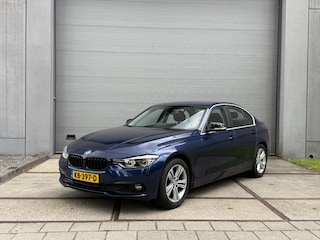 BMW 318i Centennial Executive