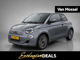 Fiat 500 RED 42 kWh | 1Ste Eigenaar | Cruise Control | Automatische Airco | Apple Carplay/Android Auto | Laadkabels Aanwezig |
