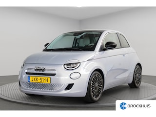 Fiat 500 1.0 Hybrid La Prima | Tot 8 Jaar Garantie | Panoramadak | Premium Sound | Navigatie | Camera | Kunstlederen bekleding | Stoelverwarming |