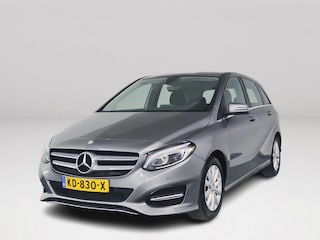Mercedes-Benz B-klasse 180 Ambition | Parkeercamera | BLIS | Cruise control | LED | Stoelverwarming