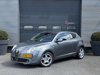 Alfa Romeo Mito 1.3 JTDm ECO Distinctive | Navigatie | Climate Control | Cruise Control | Lichtmetalen Velgen |