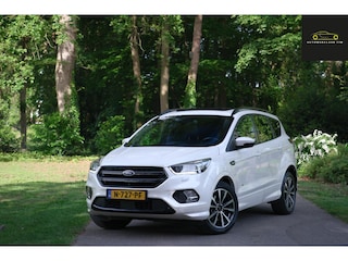 Ford Kuga 1.5 EcoBoost ST Line Automaat / Trekhaak / Open dak