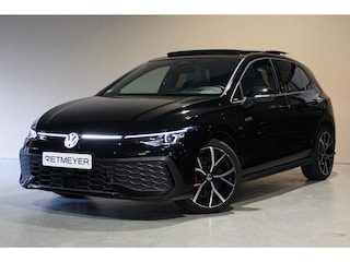Volkswagen Golf 1.5 eHybrid GTE |Pano | Head-up | IQ LED | Trekhaak | ACC |
