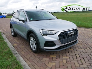 Audi Q3 40 TDI quattro CLIMA | DIGITAL | NAVI | 13999 NETTO **