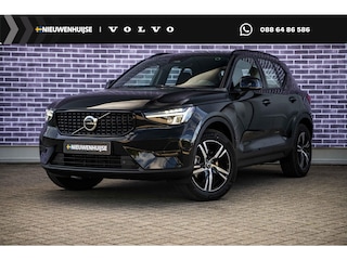 Volvo XC40 2.0 B4 Plus Black Edition | Adaptieve Cruise Control | Harman Kardon Audio | Trekhaak | Verwarmbare Vooruit | Getint Glas | Elektr. Stoelen | Stoel + Stuurverwarming | Parkeercamera |