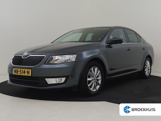 Skoda Octavia 1.0 TSI Greentech Ambition Business | Trekhaak | Cruise control | Parkersensoren | Navigatie | Stoelverwarming | Climate control | 16"LMV