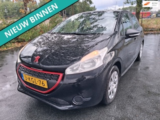 Peugeot 208 1.2 VTi Access LEUKE AUTO RIJDT EN SCHAKELT GOED
