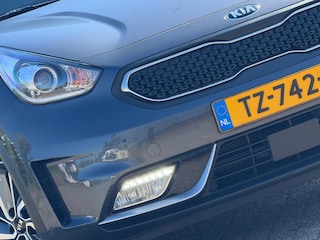Kia Niro 1.6 GDi ExecutiveLine - Platinum Graphite - Android/Camera/Leder