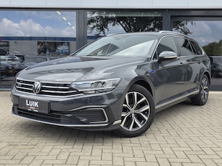 Volkswagen Passat Variant 1.4 TSI PHEV GTE Business + VIRTUAL COCK + MASSAGE + CAMERA + LED + TREKHAAK