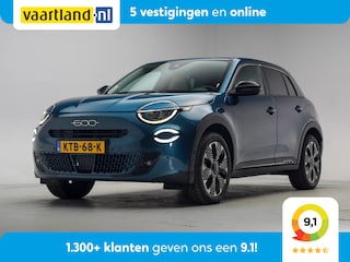 Fiat 600 e La Prima 54 kWh [ Navi Camera Apple / Android Leder Stoelverwarming ]
