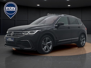 Volkswagen Tiguan 1.5 TSI R-Line Business+ | Pano dak | Trekhaak | Camera | Elek Achterklep | Stuur-/Stoelverwarming | 19" | IQ Light |