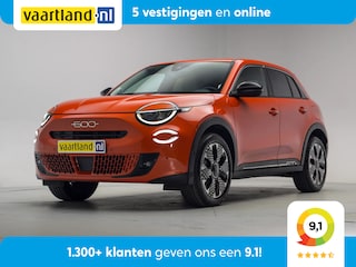 Fiat 600 e La Prima 54 kWh [ Camera Apple Carplay Dodehoekdetectie ]