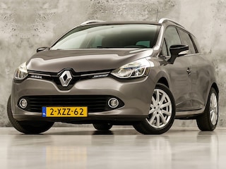 Renault Clio Estate 0.9 TCe Night&Day (NAVIGATIE, GETINT GLAS, CRUISE, SPORTSTOELEN, PARKEERSENSOREN, NIEUWSTAAT)