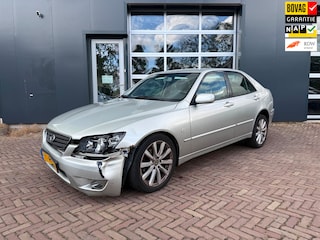 Lexus IS 200 Business | 1e eigenaar | lichte rijdbare voorschade | Export