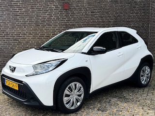 Toyota Aygo 1.0 VVT-i MT Play Carplay Camera Cruise-Control Adaptief