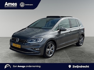 Volkswagen Golf Sportsvan 1.5 150pk TSI ACT Highline Achteruitrijcamera (Rear View) | Panoramadak | Trekhaak afneembaar