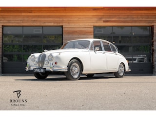 Jaguar MK II Mark 2 - 3.4 l 220pk | Org. NL Auto | Gerestaureerd | Handgeschakeld