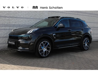 Lynk & Co 01 1.5 | Achteropkomend verkeer waarschuwing | Apple Carplay & Android Auto | Autonomous Emergency Braking | Cruise control adaptief met Stop&Go en stuurhulp | Dodehoek detectie |  Navigatiesysteem full map |  Rijstrooksensor met correctie | Voorstoelen verwarmd