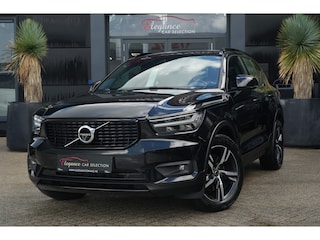 Volvo XC40 2.0 T5 AWD R-Design Intro Edition 248pk Navigatie/Trekhaak/HarmanKardon
