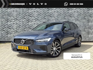 Volvo V60 2.0 T8 Plug-in hybrid AWD Ultra Dark | SOH:100% | Trekhaak | Schuif/kantel Panoramadak | Harman/Kardon | HUD | Power Seats | Memory | Extra getint glas | 360° Camera | Stoel/stuur verwarming |