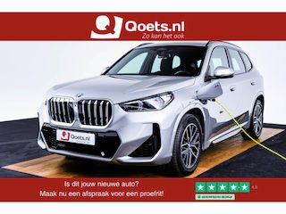 BMW X1 xDrive25e M Sport - Sportstoelen - Elektrisch verwarmde voorstoelen - Comfort Access - Grootlichtassistent - Automatisch dimmende binnenspiegel - M Sportstuurwiel - M Hemelbekleding in Anthrazit uitgevoerd -