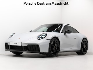 Porsche 911 Carrera GTS