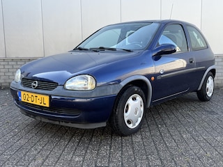 Opel Corsa 1.2i-16V Strada Cool APK 02-2027 AUTOMAAT