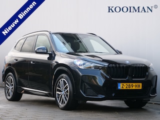 BMW X1 xDrive30e 326 Pk Automaat M-Sport pakket / Navi / DAB / Apple Carplay / Camera