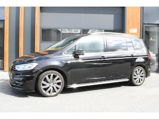 Volkswagen Touran 1.4 TSI Highline Business R 7p