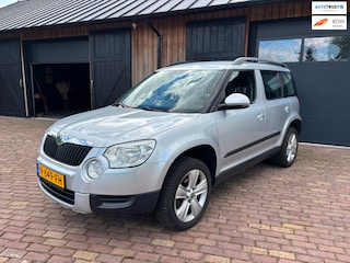 Skoda Yeti 1.2 TSI Elegance , TREKHAAK ,AC ,CRUISE CONTROLE.