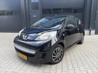 Peugeot 107 1.0-12V XS Airco NAP APK