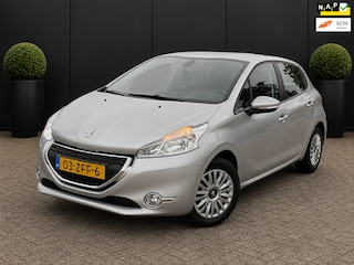 Peugeot 208 1.2 VTi Access CLIMA PDC CRUISE CTRL NIEUWE APK NAVI