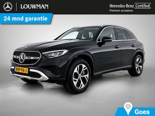 Mercedes-Benz GLC 300 e 4MATIC Plug-In Hybride Trekhaak | Ledkoplampen | Stoel en Stuurverwarming | Parkeerpakket met achteruitcamera. Inclusief 24 maanden Mercedes-Benz Certified garantie voor Europa.