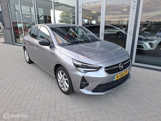 Opel Corsa 1.2 GS Line met navi en achteruitrijcamera