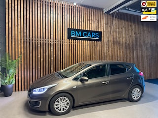 Kia Ceed Cee'd 1.0 T-GDi Navigator Airco, Led , Camera