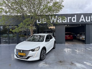 Peugeot 208 EV GT 350 50 kWh/automaat/NAP/Cruise/Stoelverwarming/ Rijstrookdetectie/1e eigenaar/ camera/12 maanden garantie