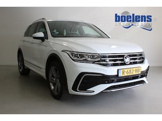 Volkswagen Tiguan 1.4 TSI eHybrid R-Line Business+ | DAB-RADIO | SFEER | 19'LMV | CARPLAY | PDC-V/A | NAVIGATIE | SFEER | E-KLEP |