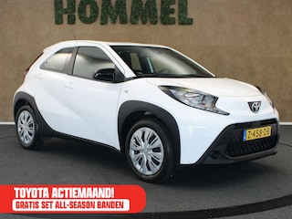 Toyota Aygo 1.0 VVT-i MT Play - ORIGINEEL NEDERLANDSE AUTO - ACHTERUITRIJCAMERA - CRUISE CONTROL - APPLE CARPLAY/ANDROID AUTO - AIRCO - BLUETOOTH TELEFOONVOORBEREIDING - MULTIMEDIA SCHERM