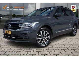 Volkswagen Tiguan 1.4 TSI eHybrid Life | ACC | Camera | Winter Pakket |