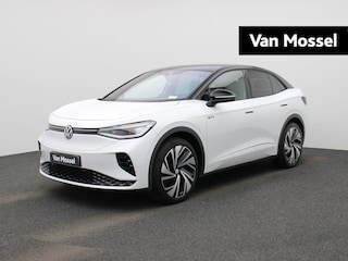 Volkswagen ID.5 GTX 77 kWh 299 PK| Dealeronderhouden | Warmtepomp | Trekhaak | Panoramdak | Navigatie | Achteruitrijcamera | Stoelverwarming | Stuurwielverwarming