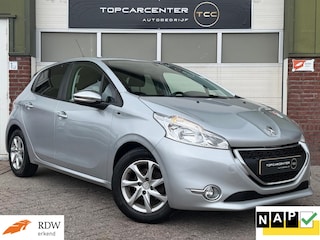 Peugeot 208 1.2 Style/AIRCO/AUT/PARKS/NAVI/CRUISE/APK/NAP