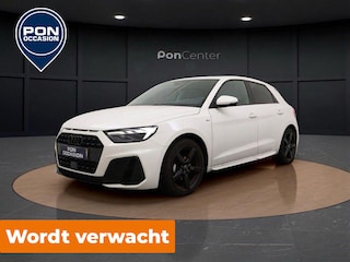 Audi A1 Sportback 25 TFSI S-line | Stoelverwarming | Parkeerhulp | Full LED | Carplay | Getint Glas | 17'' |