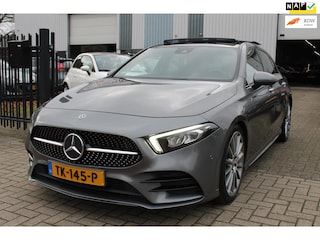 Mercedes-Benz A-klasse 200 Premium Pano Leer LED Keyless!!