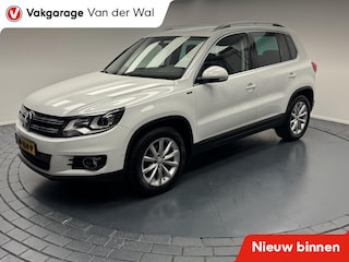 Volkswagen Tiguan 1.4 TSi Lounge Trekhaak-Carplay-Cr.contr-Clima-Parkeersensoren-Stoelverwarming-Lm17''velgen